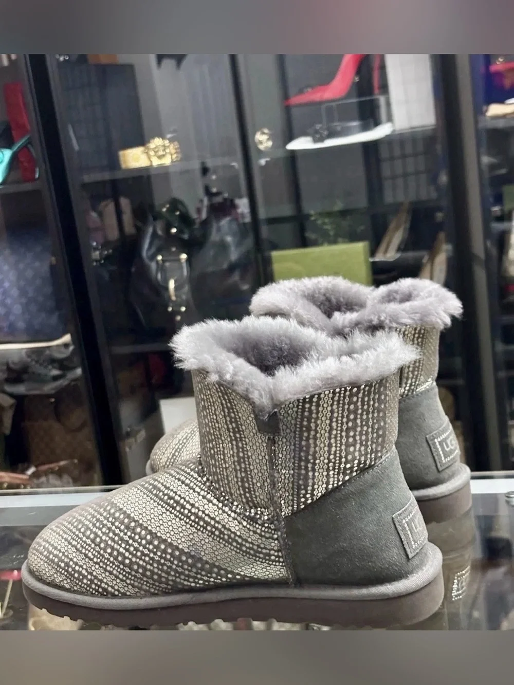 UGG Women’s  Bailey Button Bling Taupe Grey Boots. Size 11.